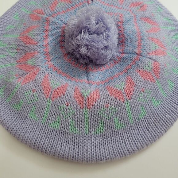 Tulips design knit beret  - Picture 1 of 3